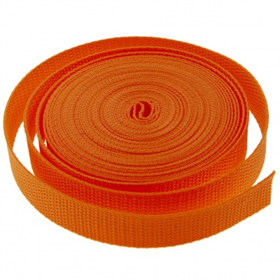 Стропа текстильная, шир. 25 мм (в нам. 50+/-1 ярд), цвет оранжевый - купить в Чебоксарах. Цена: 409.94 руб.